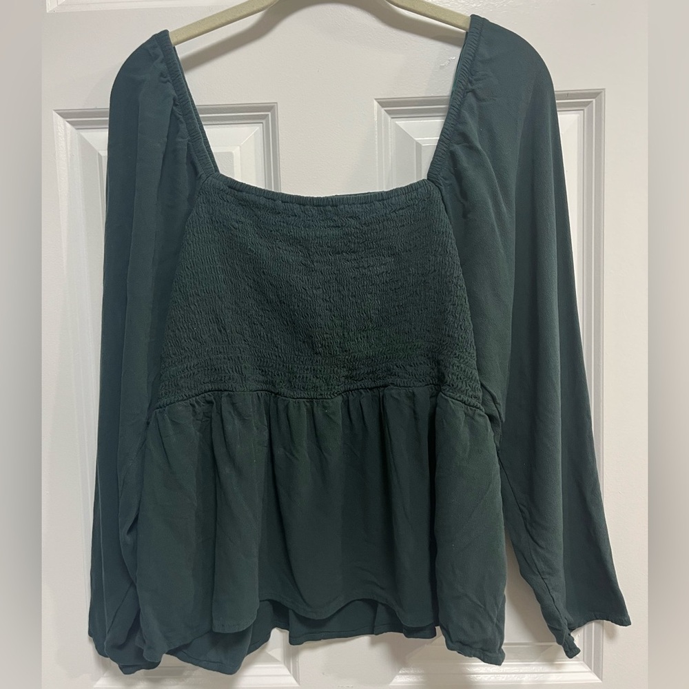 Old Navy Women's Ivy Green Square-Neckline Smocked Top